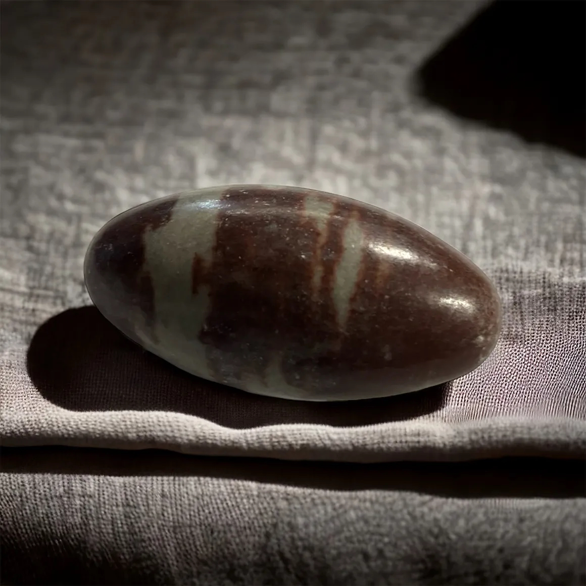Shiva Lingam steen